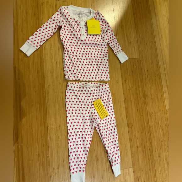 *New With Tags* Roller Rabbit Pajama Set - Picture 2 of 8